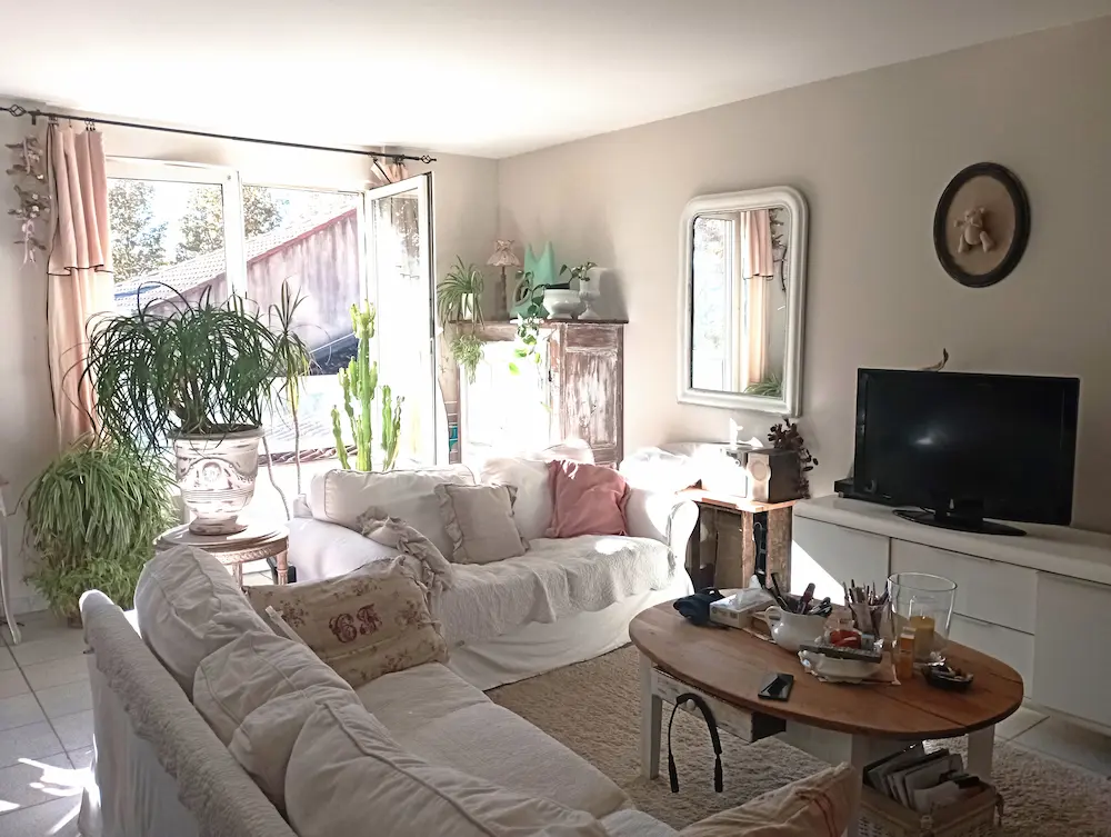 SALON appartement Mallemort