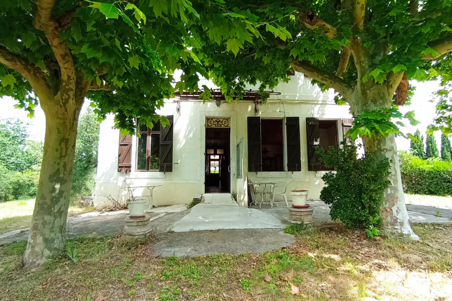 appartement à rénover avec jardin Aubagne terrasse