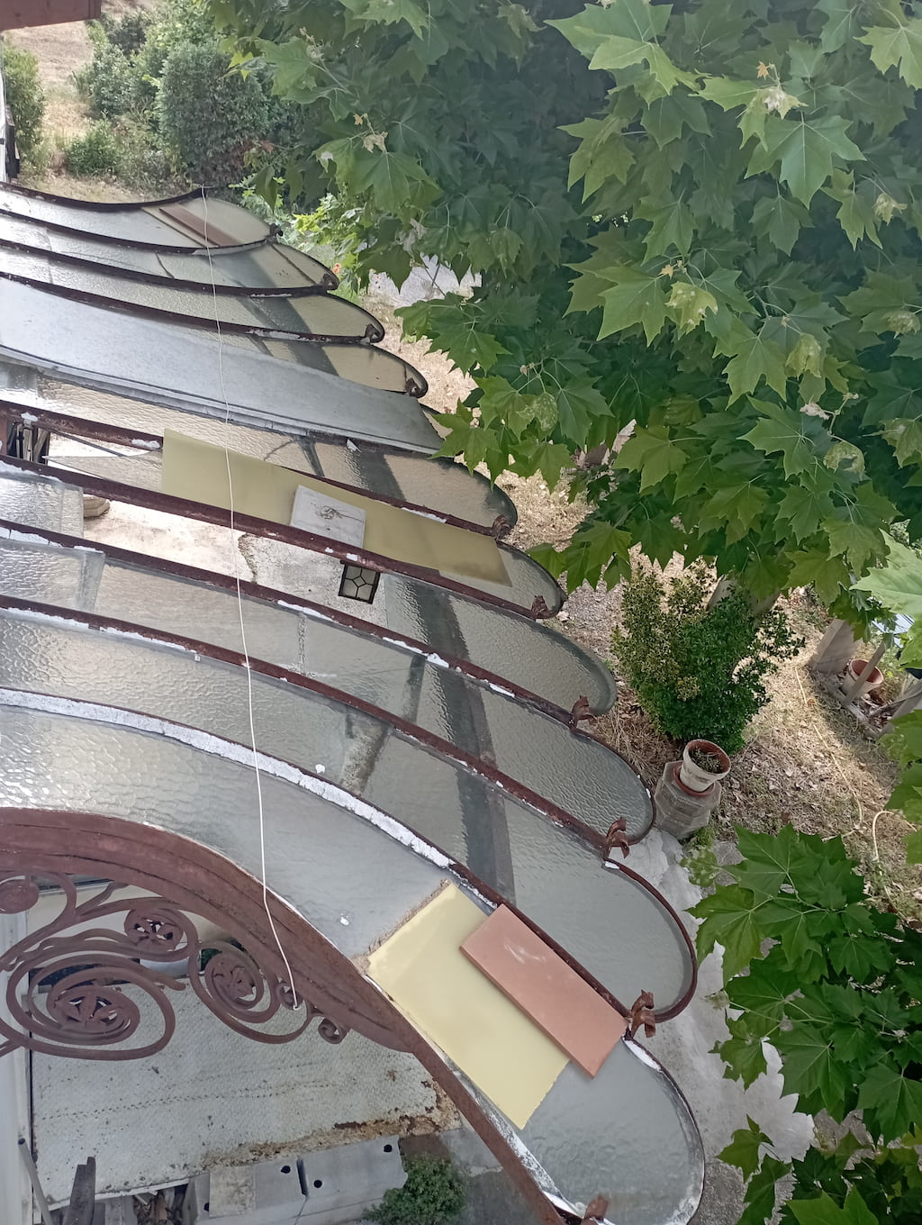 maison de maitre à rénover Aubagne porche