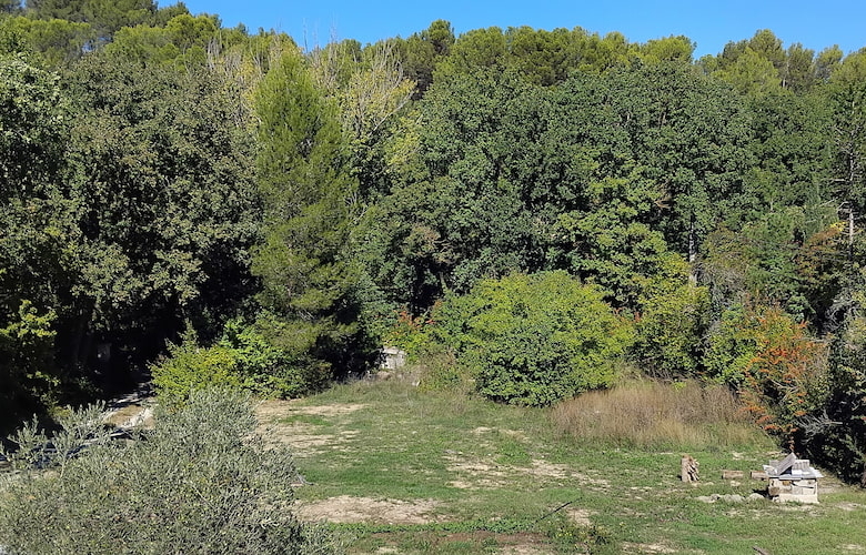 terrain à vendre à Gréasque arboré 500 m2 1