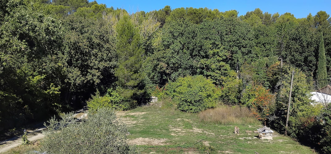 terrain à vendre à Gréasque arboré 500 m2 1