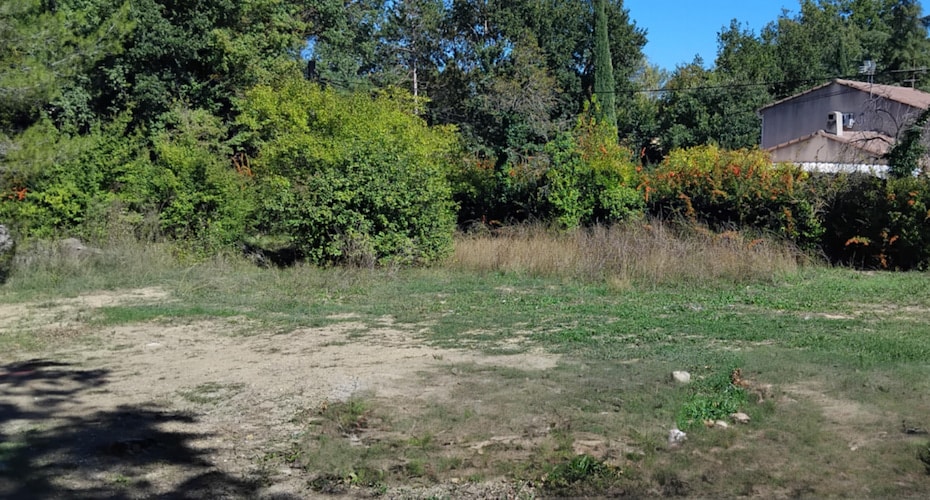 Terrain à vendre à Gréasque arboré 500 m2 Nord
