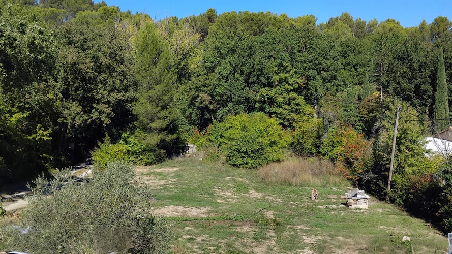 terrain à vendre à Gréasque arboré 500 m2 Nord Ouest
