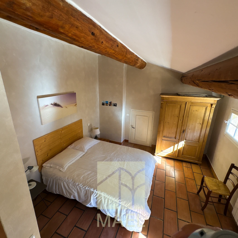 maison à vendre Lambesc chambre 4