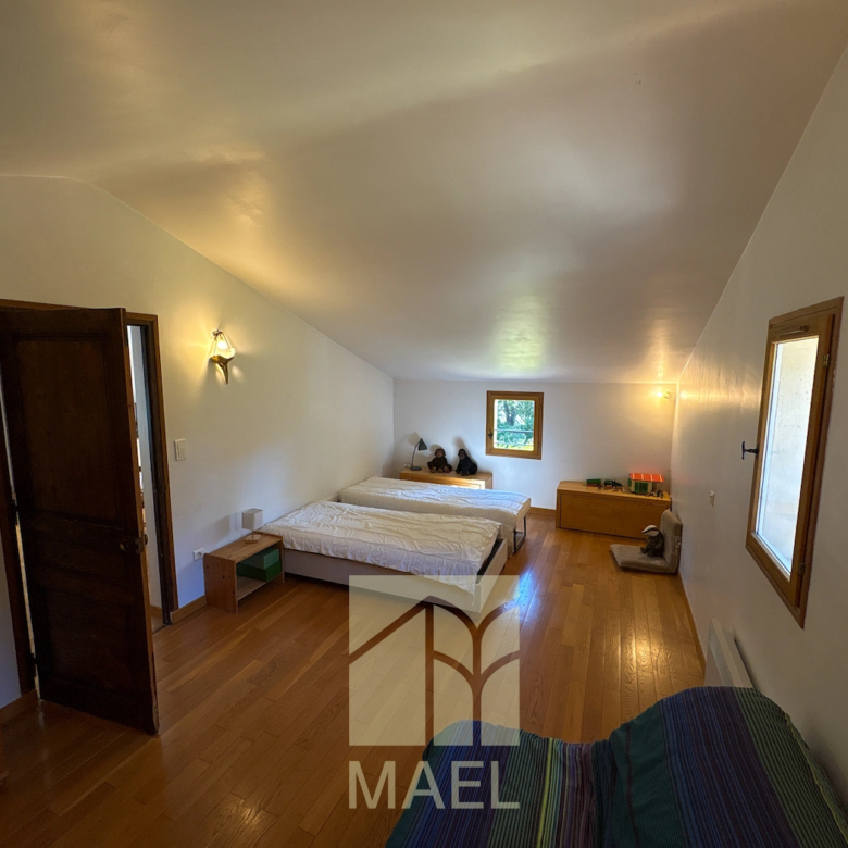 maison a vendre Lambesc chambre 5