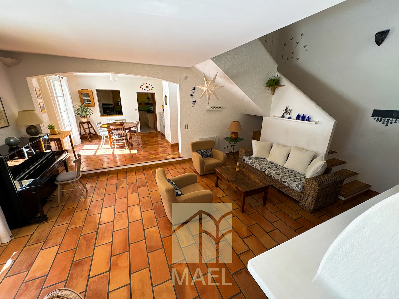 maison à vendre Lambesc séjour