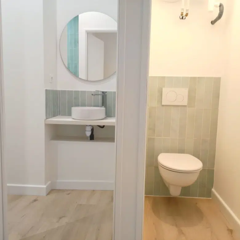 achat la ciotat investissement locatif clé en main salle de douche toilettes separes