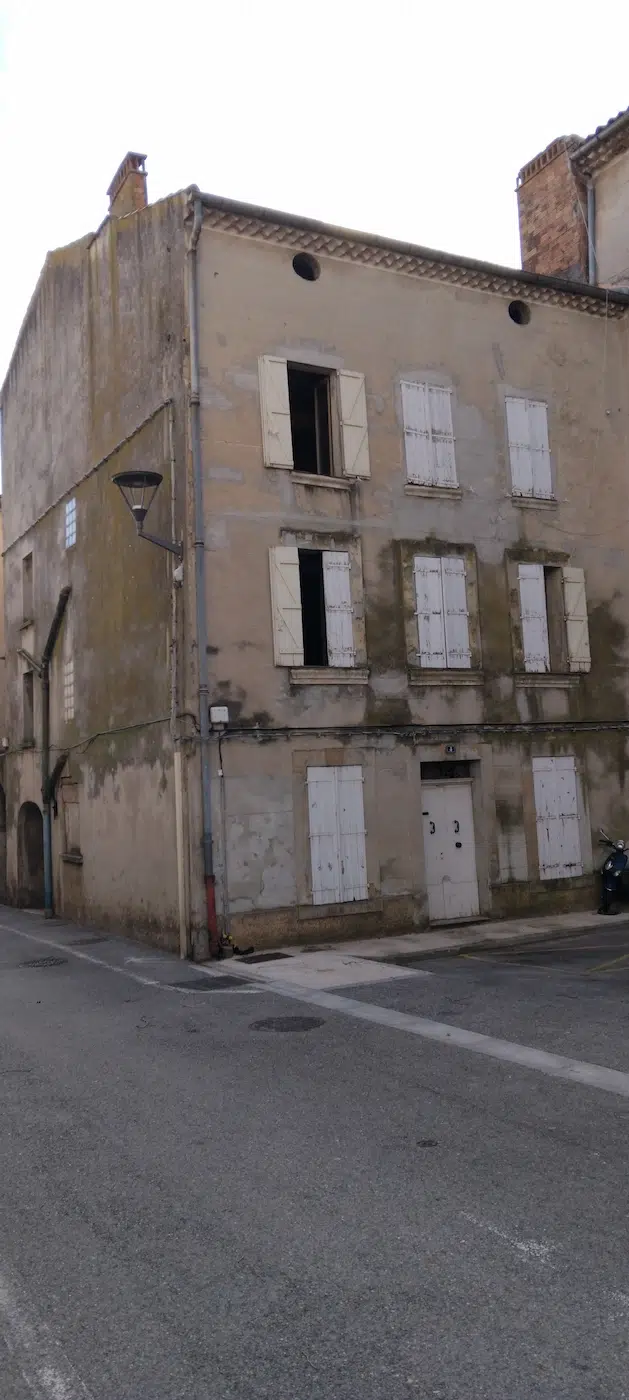 Immeuble à vendre Cuers à rénover