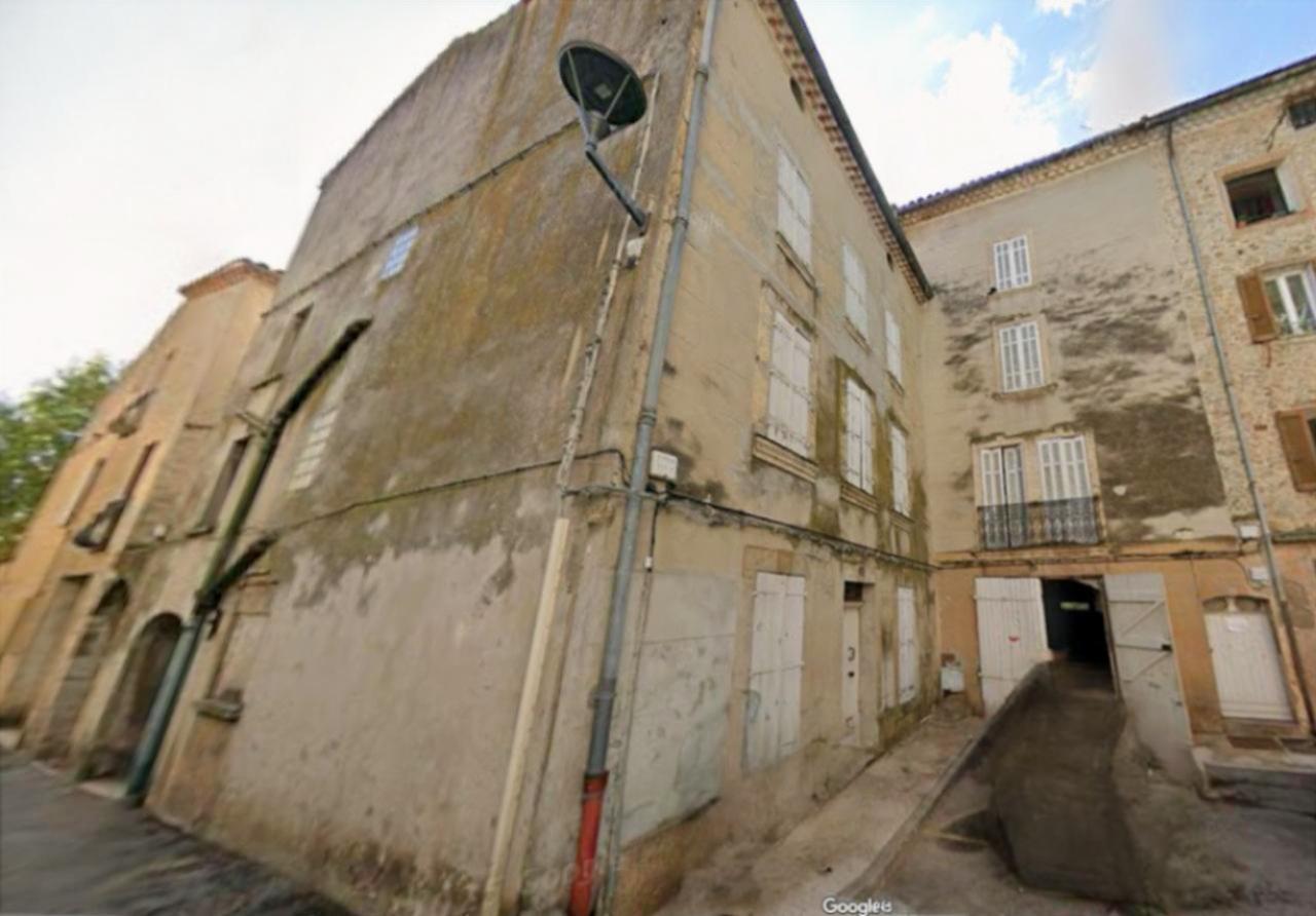 Immeuble à vendre CUERS à rénover centre ville