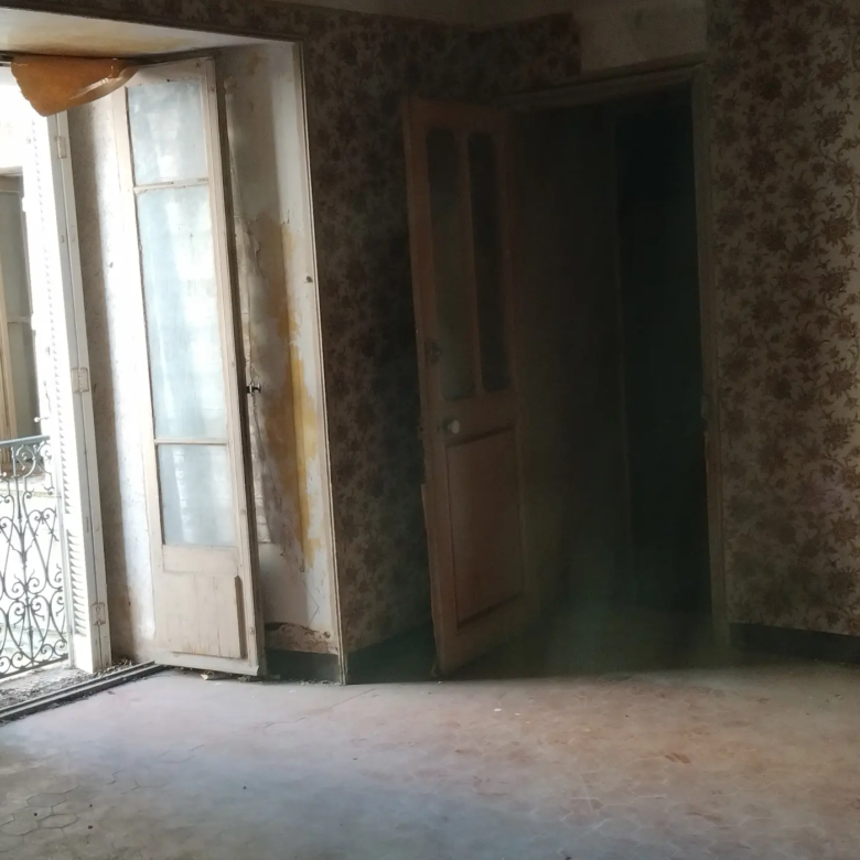 Immeuble à vendre Cuers à rénover