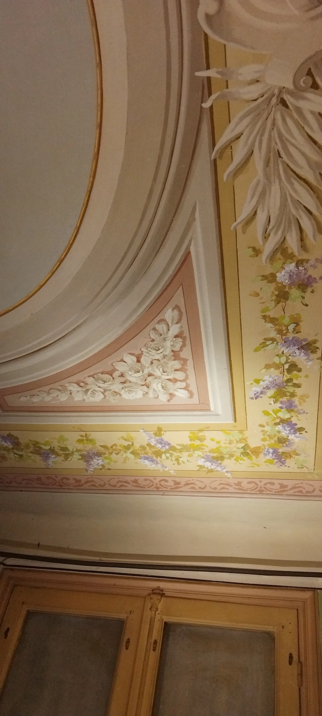 immeuble à vendre Cuers plafond peint XIXe