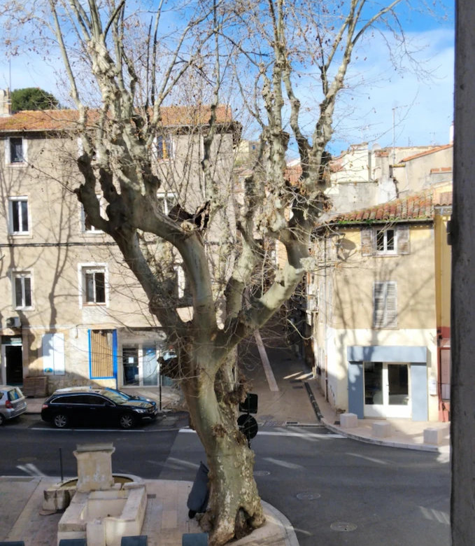 immeuble à vendre Cuers vue dégagée