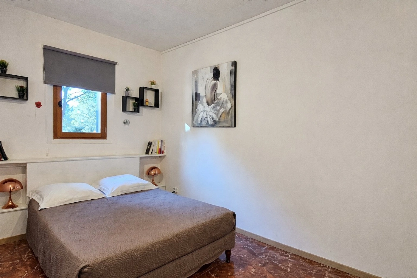 maison piscine à vendre Lambesc avec appartements chambre