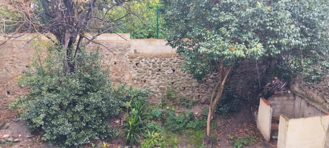 Immeuble à vendre CASSIS jardin arboré cœur de ville