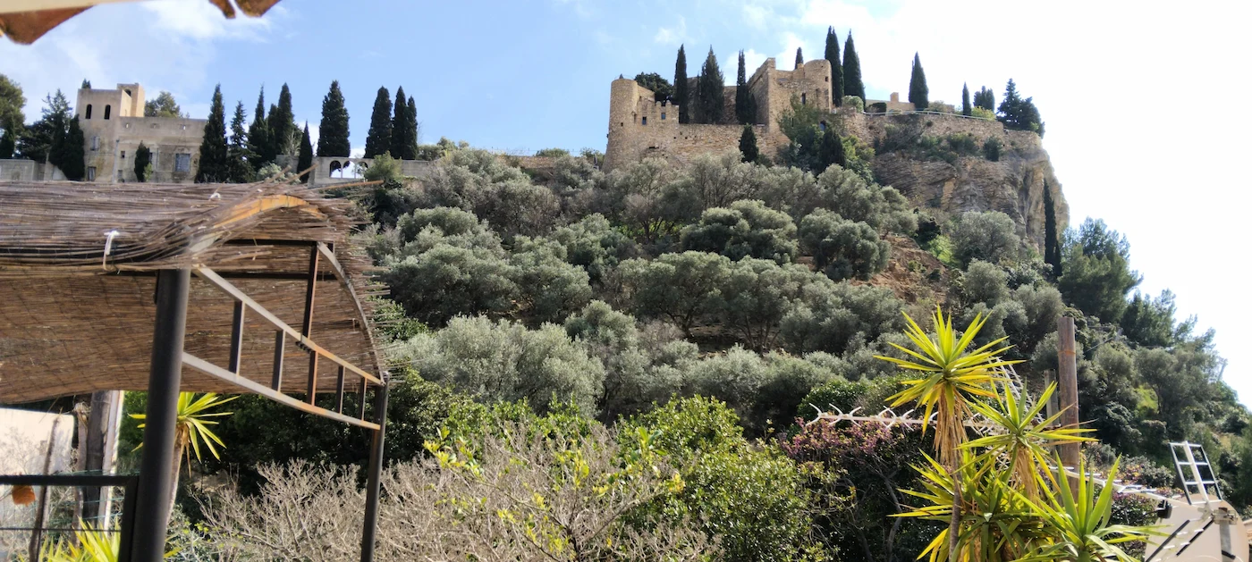 immeuble à vendre Cassis vue exceptionnelle château et parc