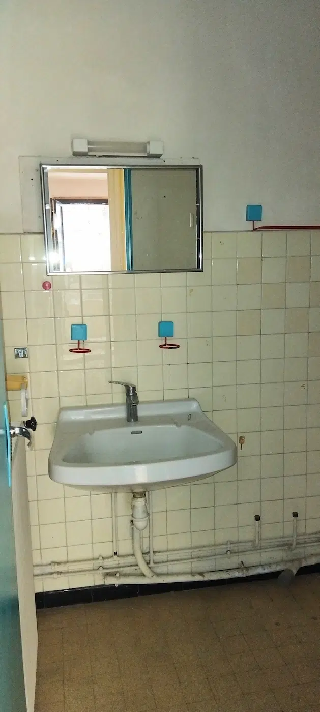 Appartement à rénover Marseille Vauban T3 salle de bains