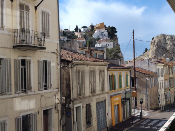 Appartement à rénover Marseille Vauban T3 vue depuis le balcon Sud