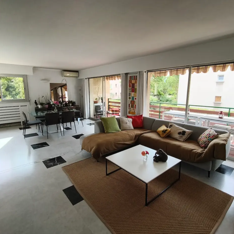 Appartement Marseille 8e Ste Anne à vendre Séjour