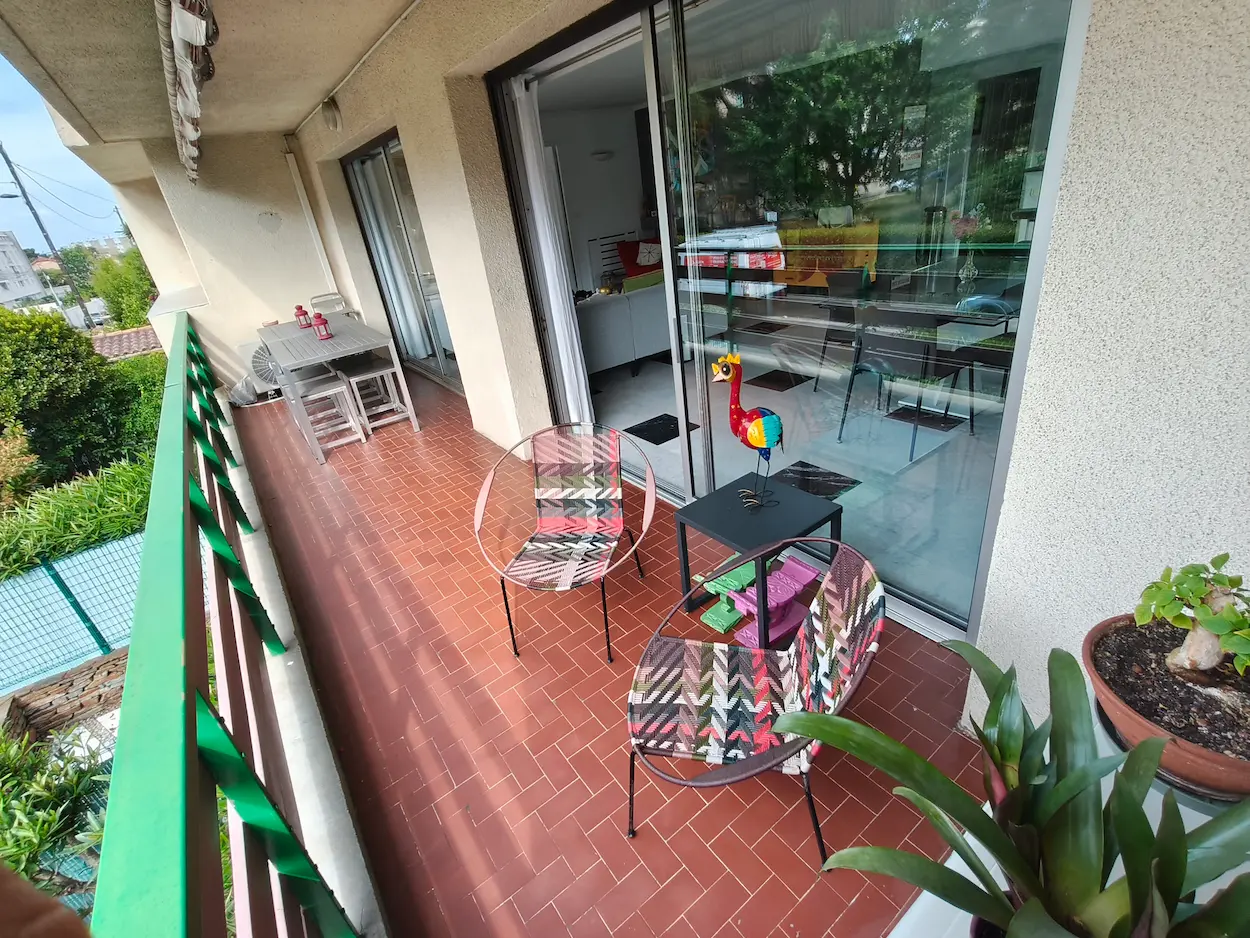 Appartement Marseille 8e Ste Anne à vendre balcon