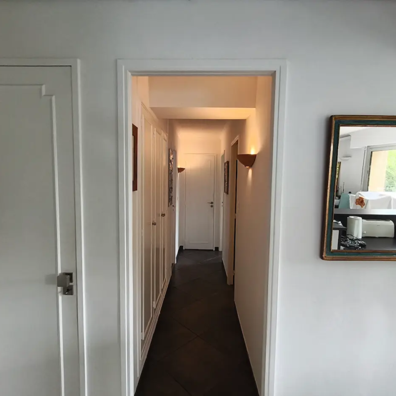 Appartement Marseille 8e Ste Anne à vendre couloir chambres