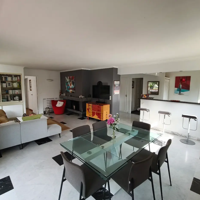 Appartement Marseille 8e Ste Anne à vendre salle a manger