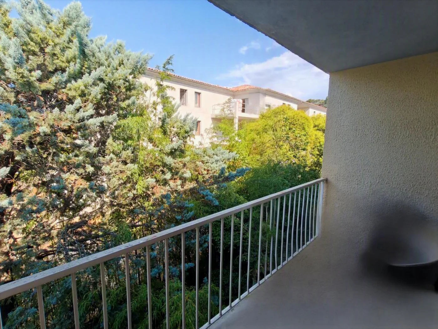 Studio à vendre Aix en Provence 25 m2 balcon ensoleillé