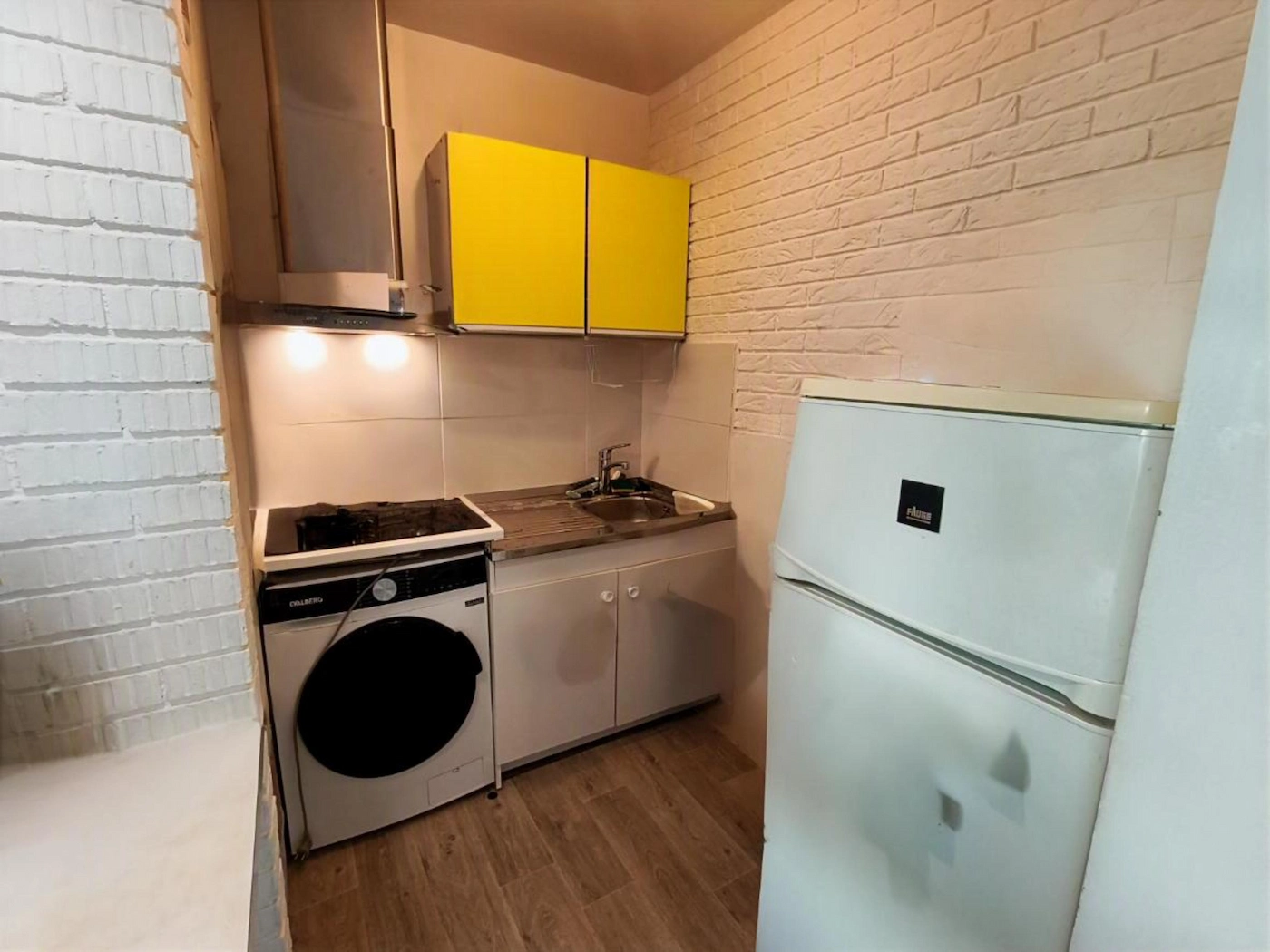 Studio à vendre Aix en Provence 25 m2 cuisine semi séparée